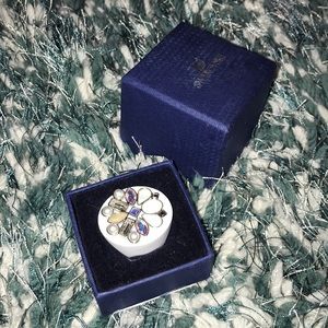 Brand New Swarovski ring